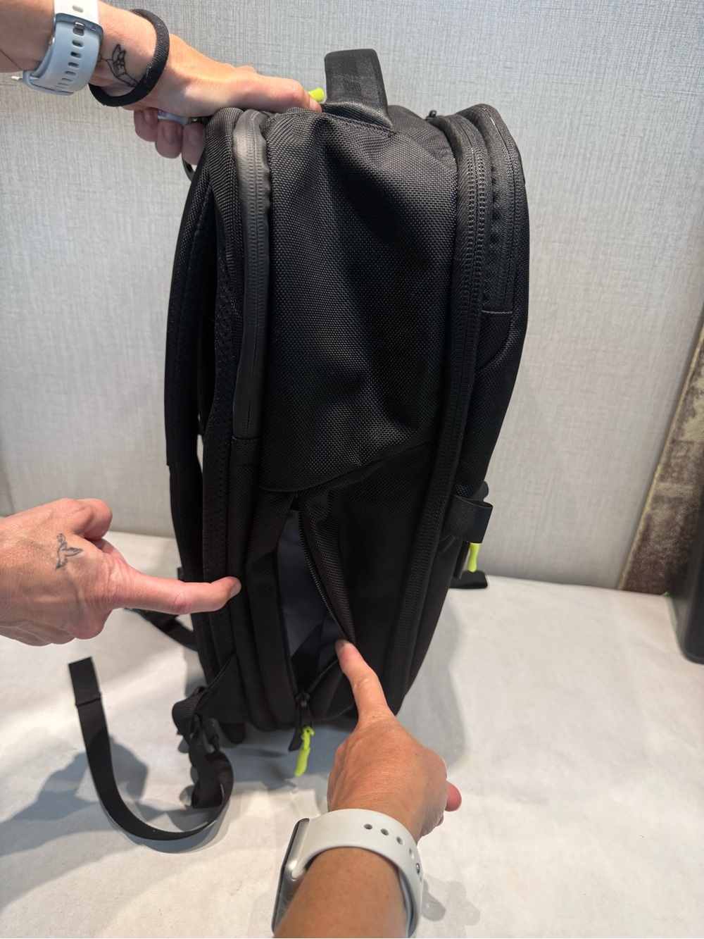 Aer City Pack Pro 2 24L Backpack Laptop Black Adjustable Padded Multi Pockets - Picture 6 of 9